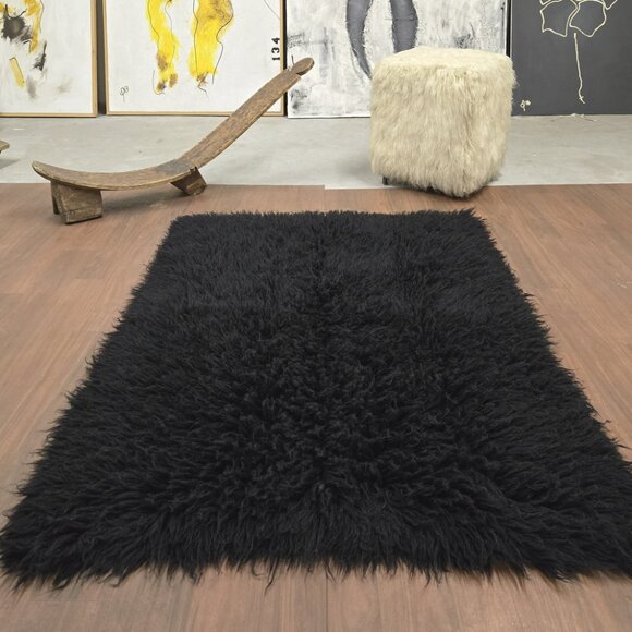 SUPER THICK 3X5 JET BLACK FLOKATI RUG | BRAND NEW | LONG 3.5" PILE | 100% WOOL - Picture 2 of 6